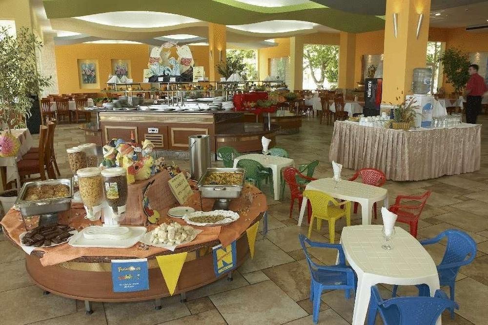 Hotel Orhidea Albena Bagian luar foto
