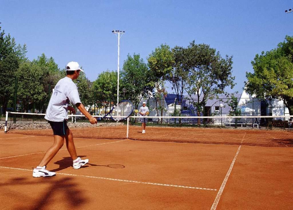Hotel Orhidea Albena Bagian luar foto